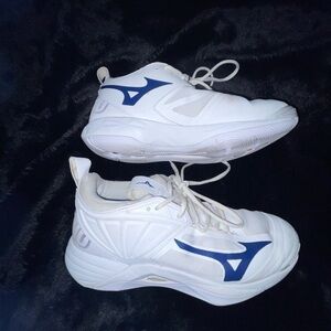 Mizuno White Sneakers with Blue Details